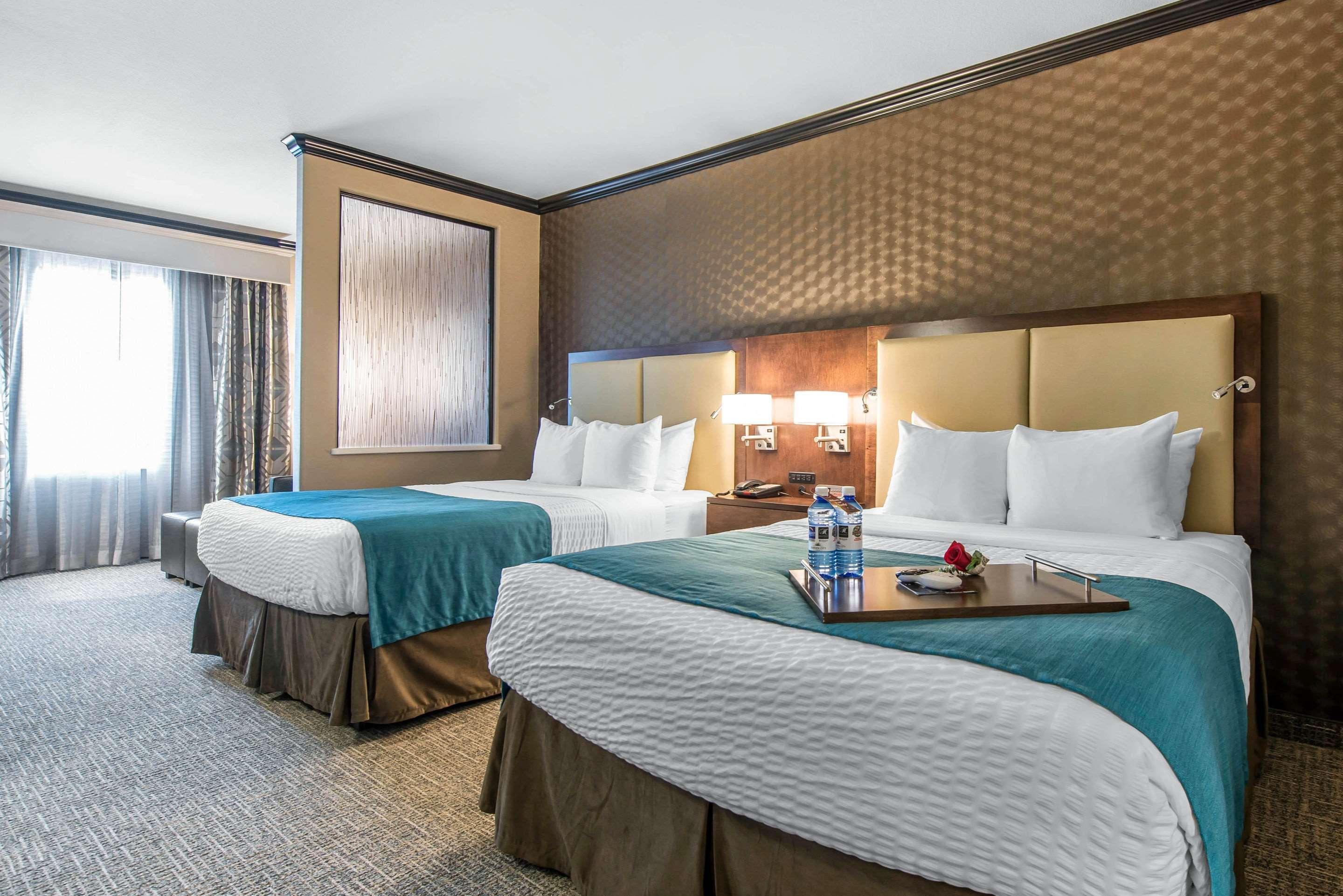 The Heritage Inn & Suites, Ascend Hotel Collection Garden City Buitenkant foto