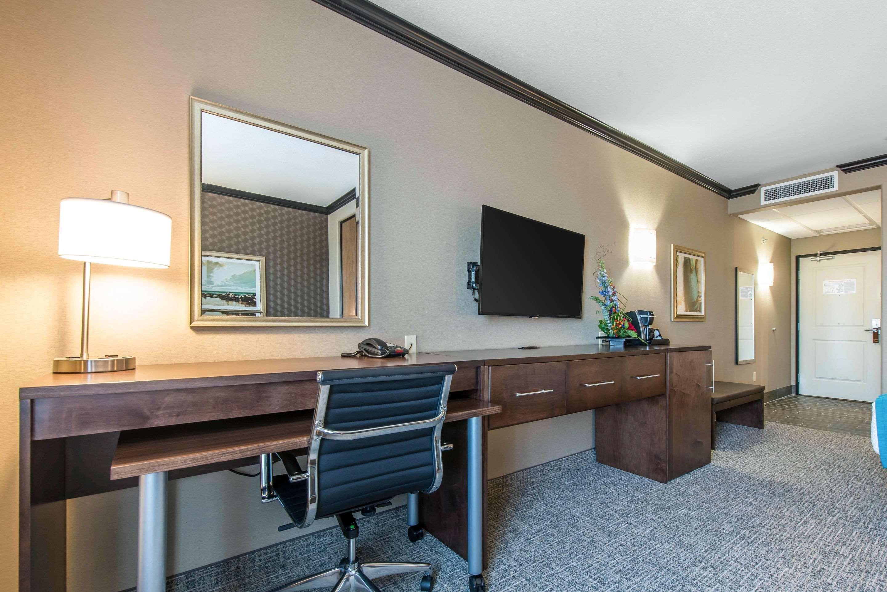 The Heritage Inn & Suites, Ascend Hotel Collection Garden City Buitenkant foto