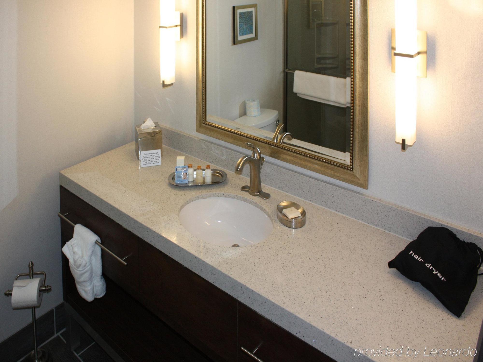 The Heritage Inn & Suites, Ascend Hotel Collection Garden City Buitenkant foto